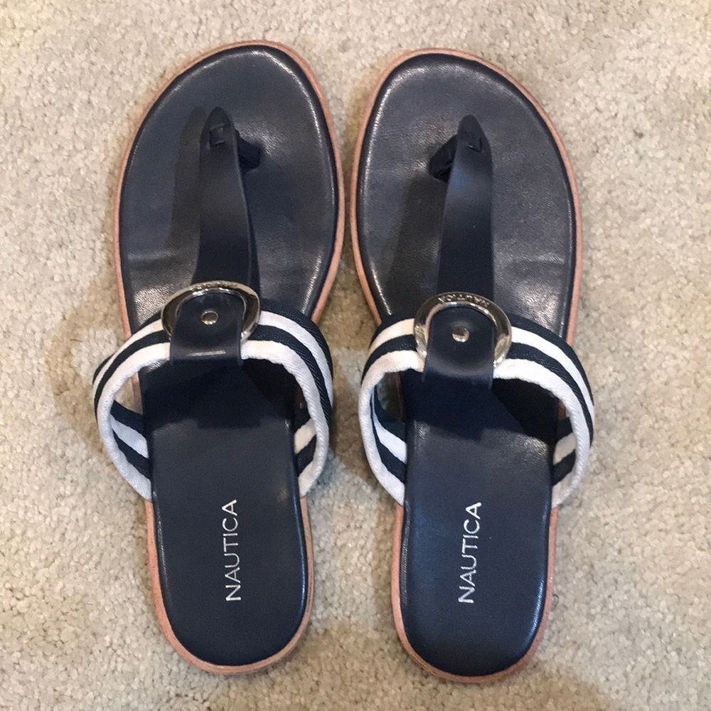 Nautica Women’s Blue and White Flip Flop Sandals with Silver Metal Detail-11